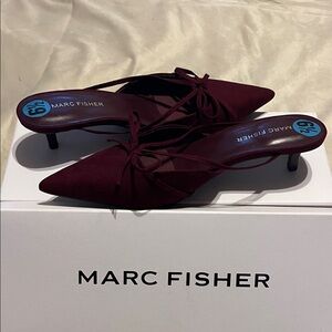 Marc Fisher Burgundy kitten Heels
